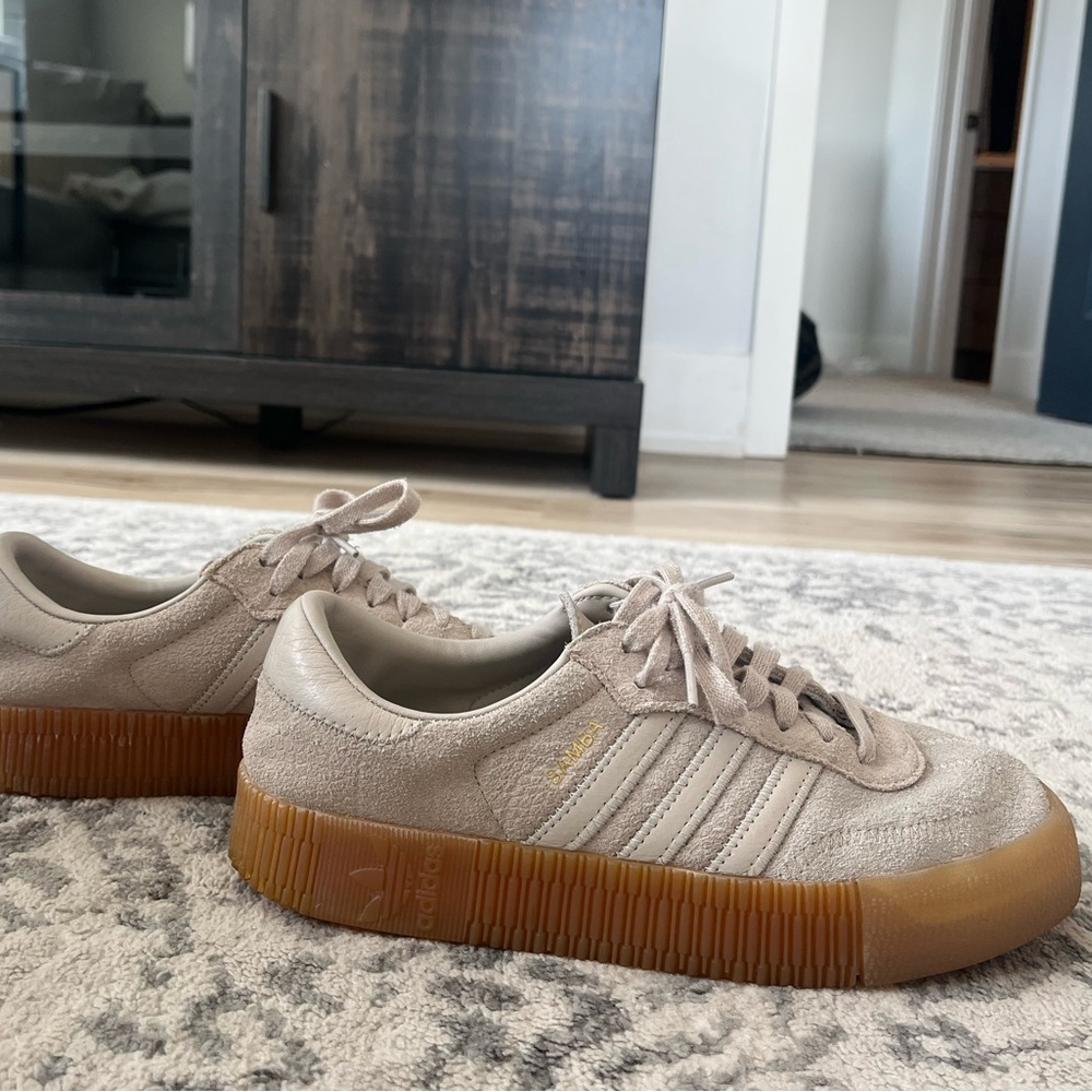 Women’s Adidas Samba